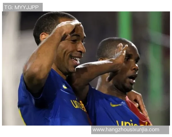 非洲猎豹的足球明星如何在绿茵场上展现速度与激情的完美结合 非洲猎豹的足球明星如何在绿茵场上展现速度与激情的完美结合